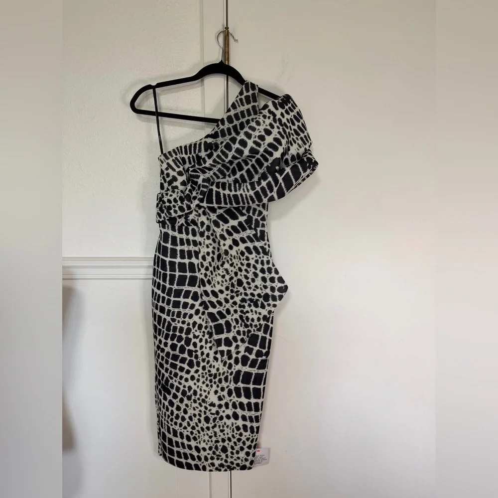 ASOS DESIGN Ribbed off-the-shoulder midi sheath dress  snake print size 2 - Picture 6 of 11